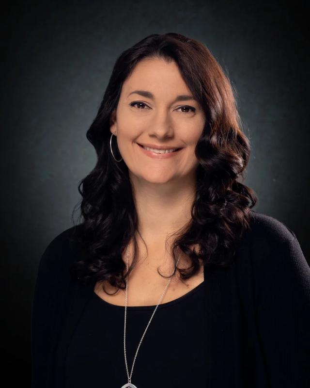 Lauren Manis: Program Director