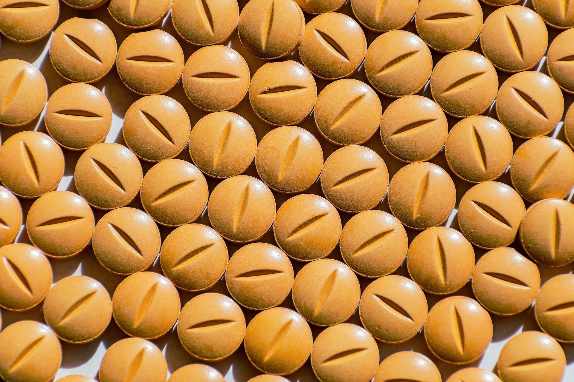 yellow-prescription-pills-2024-11-25-12-34-20-utc