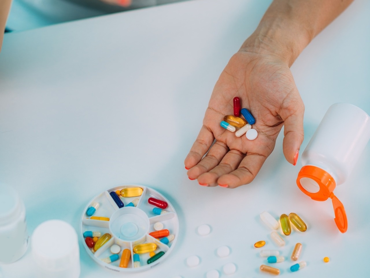 24 hour rehab: female patient in rehab 24 hour rehab: female patient in rehab